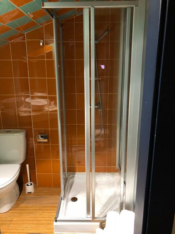 Apartamento En Galiana Avilés Exterior foto